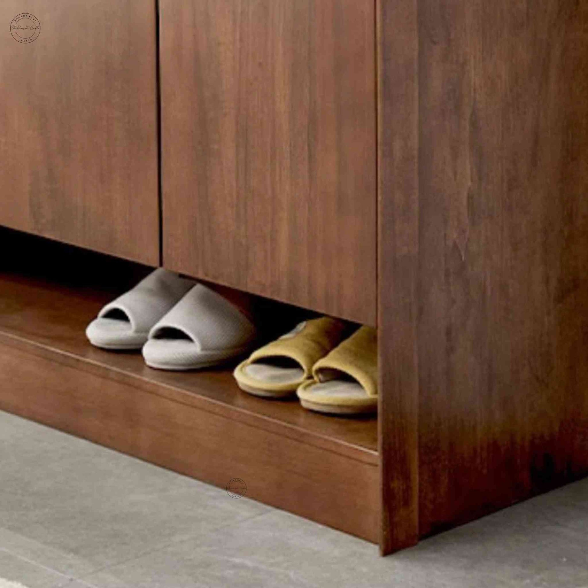 Lirra Shoe Rack, modern mango wood shoe rack cabinet with a honey finish, 2 drawers, 3 detachable shelves, and 2 doors.