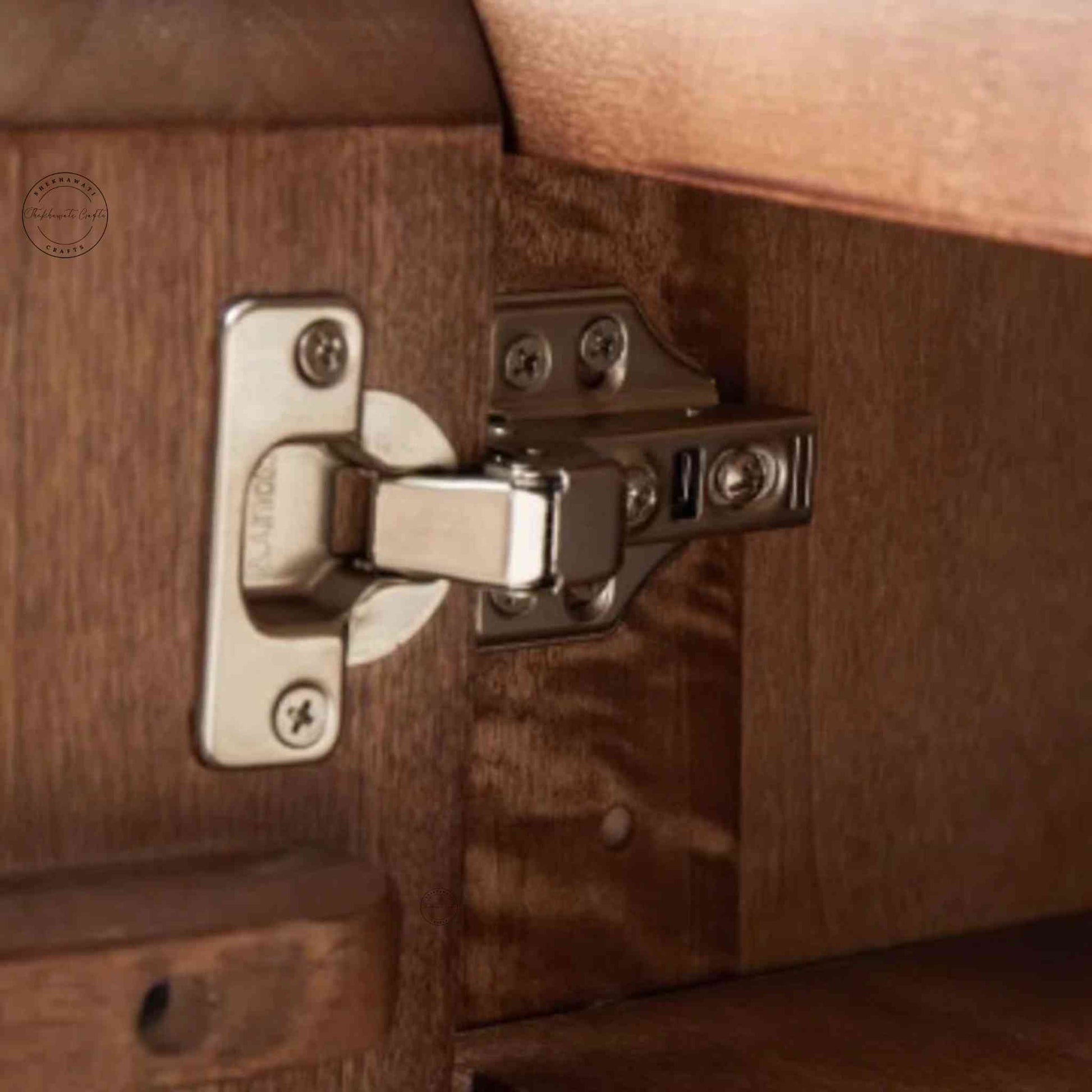 Lirra Shoe Rack, modern mango wood shoe rack cabinet with a honey finish, 2 drawers, 3 detachable shelves, and 2 doors.